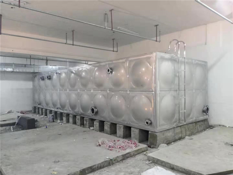 不锈钢保温水箱