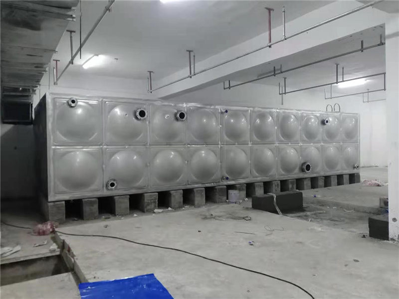不锈钢保温水箱
