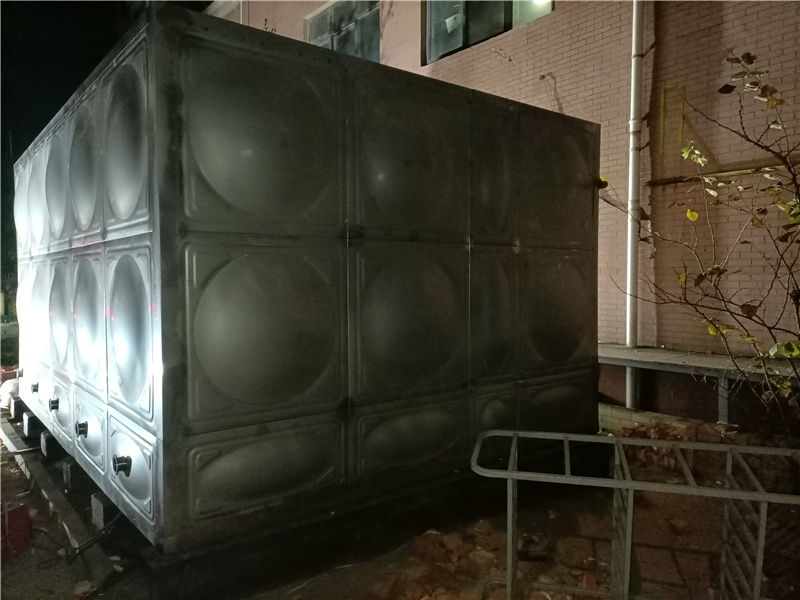 不锈钢保温水箱